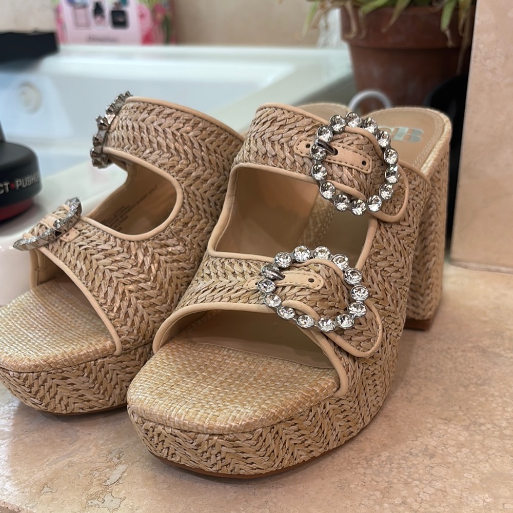Gianni Bini Tan Platform Sandals with Crystal Embellishments